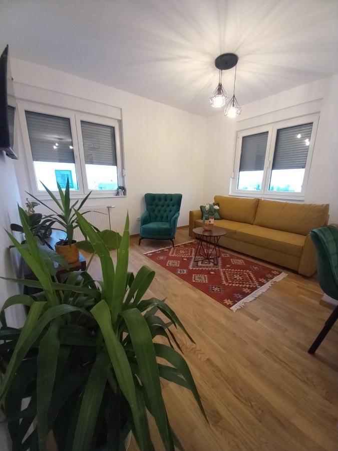 Apartamento Avenija Oaza Novi Sad Exterior foto