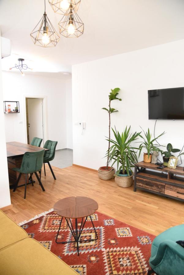 Apartamento Avenija Oaza Novi Sad Exterior foto